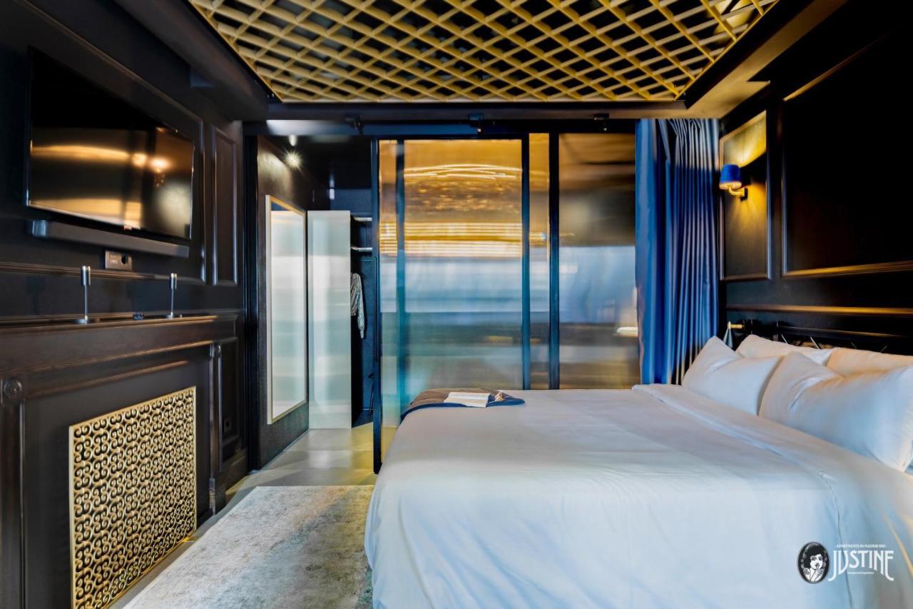 Suite Shibari By Justine Apartments Sobria Elegante Y Pecaminosa Apartamento Turistico En Madrid Rio ภายนอก รูปภาพ