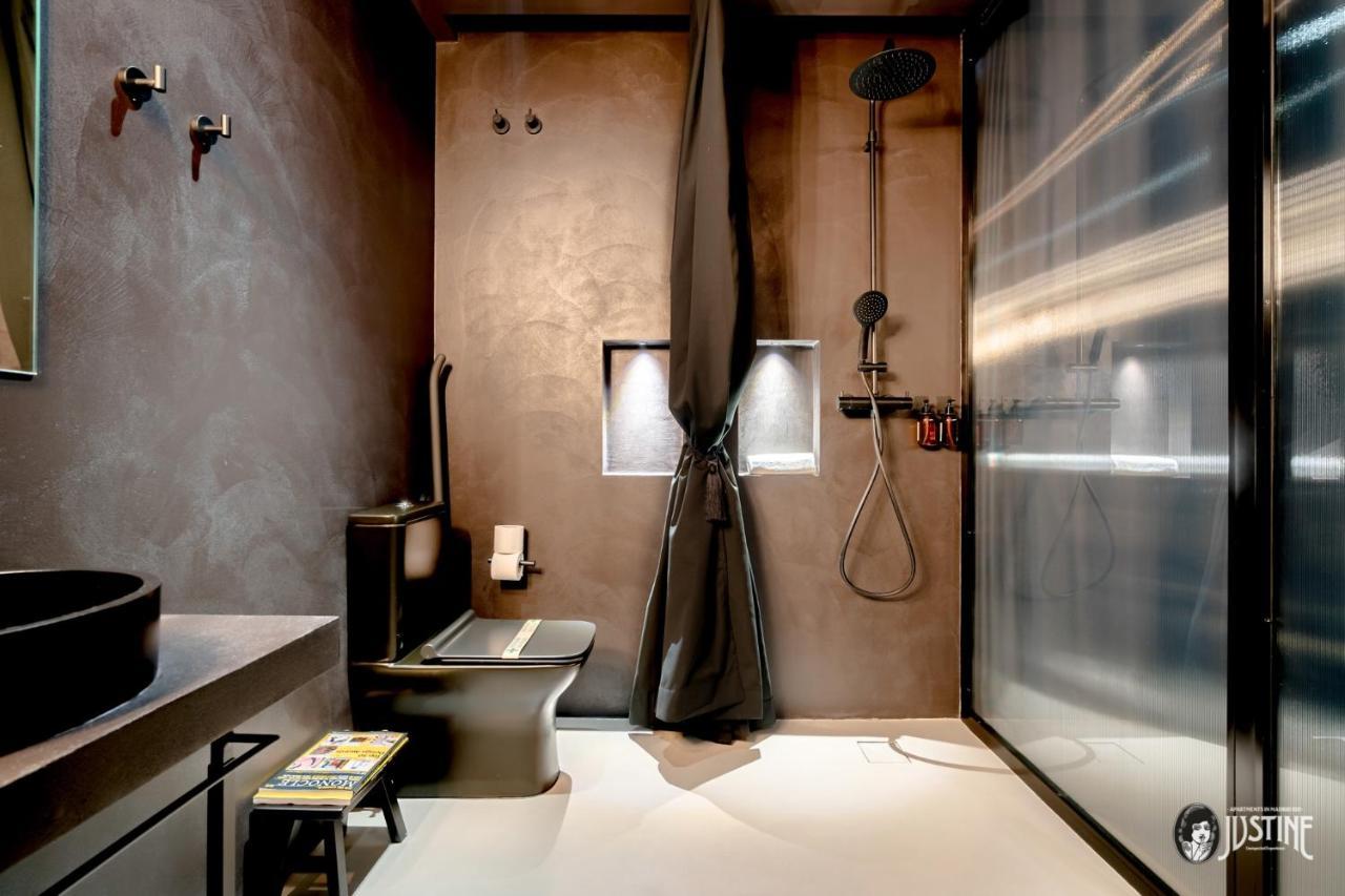 Suite Shibari By Justine Apartments Sobria Elegante Y Pecaminosa Apartamento Turistico En Madrid Rio ภายนอก รูปภาพ