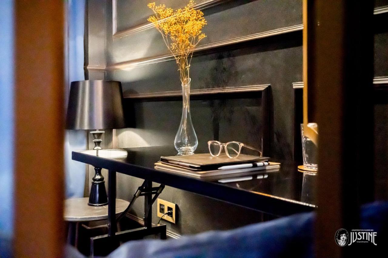 Suite Shibari By Justine Apartments Sobria Elegante Y Pecaminosa Apartamento Turistico En Madrid Rio ภายนอก รูปภาพ